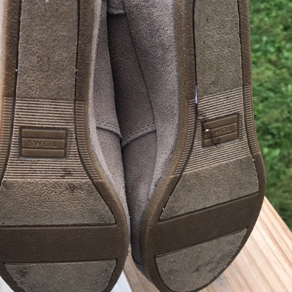 Tom’s wedge booties size 5.5w used - Picture 4 of 5